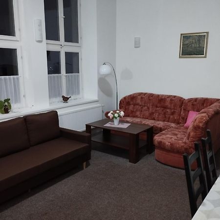 Apartmány Česká Škola Lipova  Exterior foto